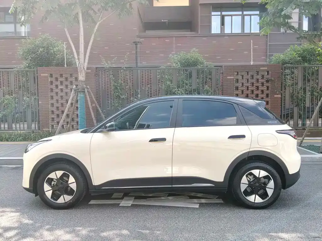 Geely Starburst — фото 3