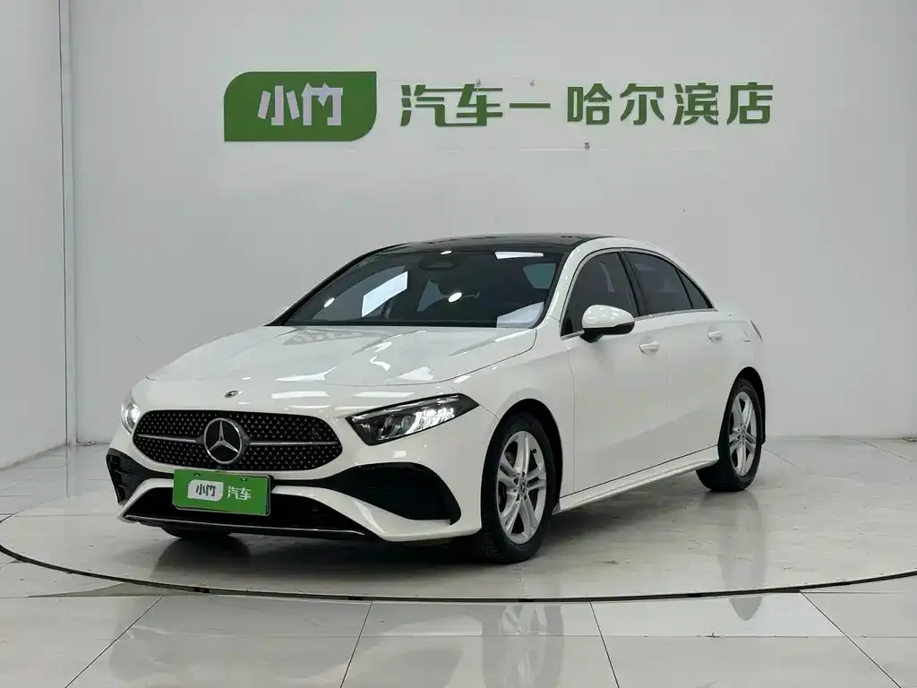 Mercedes-Benz A-Class — фото 1