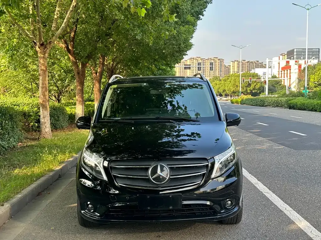 Mercedes-Benz Vito — фото 10