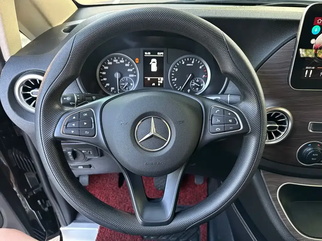 Mercedes-Benz Vito — фото 5