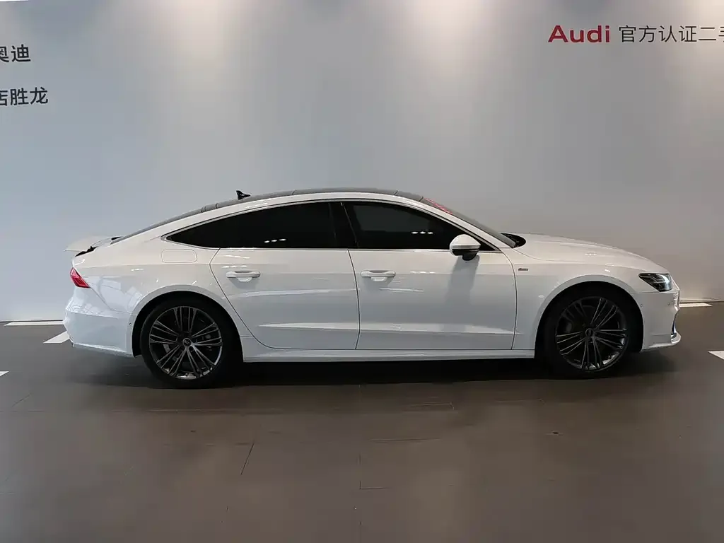 Audi A7 — фото 2