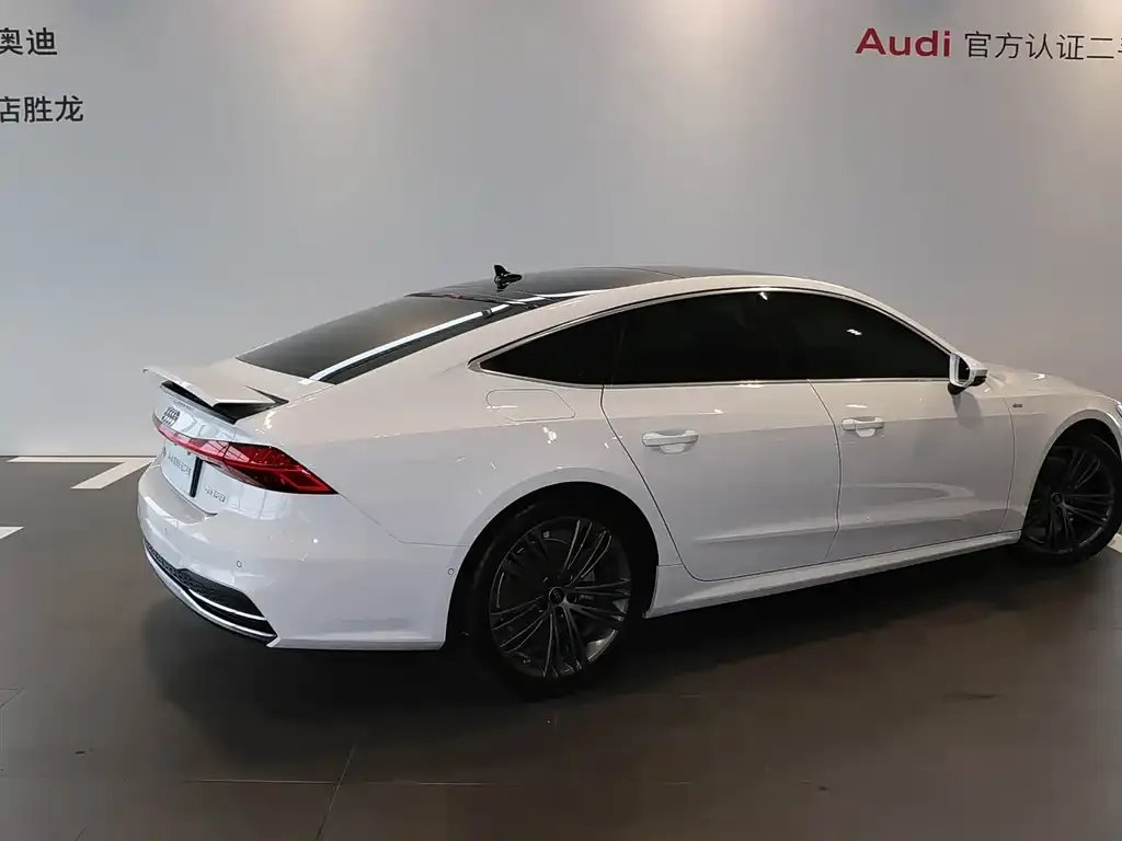Audi A7 — фото 8