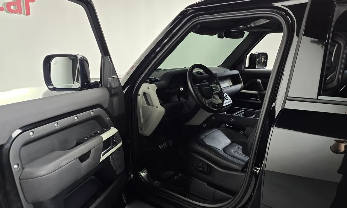 Land Rover Defender — фото 9
