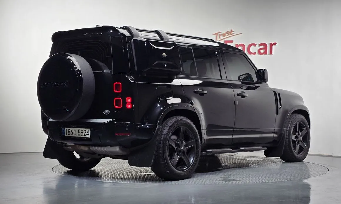 Land Rover Defender — фото 8