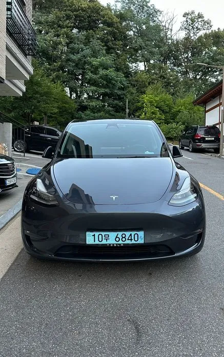Tesla Model Y — фото 9