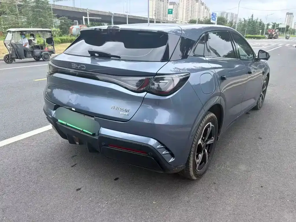 BYD Seal 06GT — фото 5