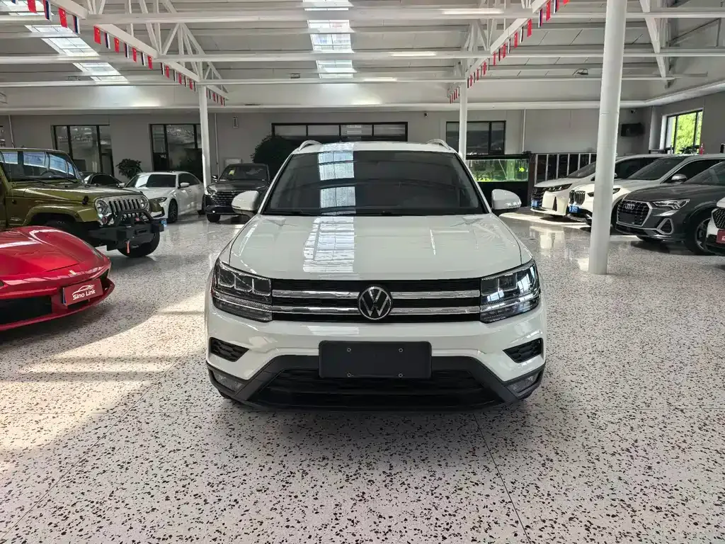 Volkswagen Tharu — фото 7