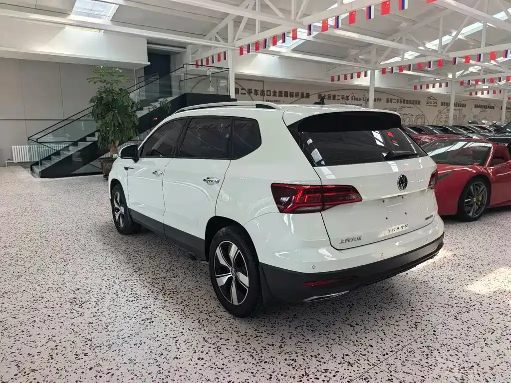 Volkswagen Tharu — фото 5