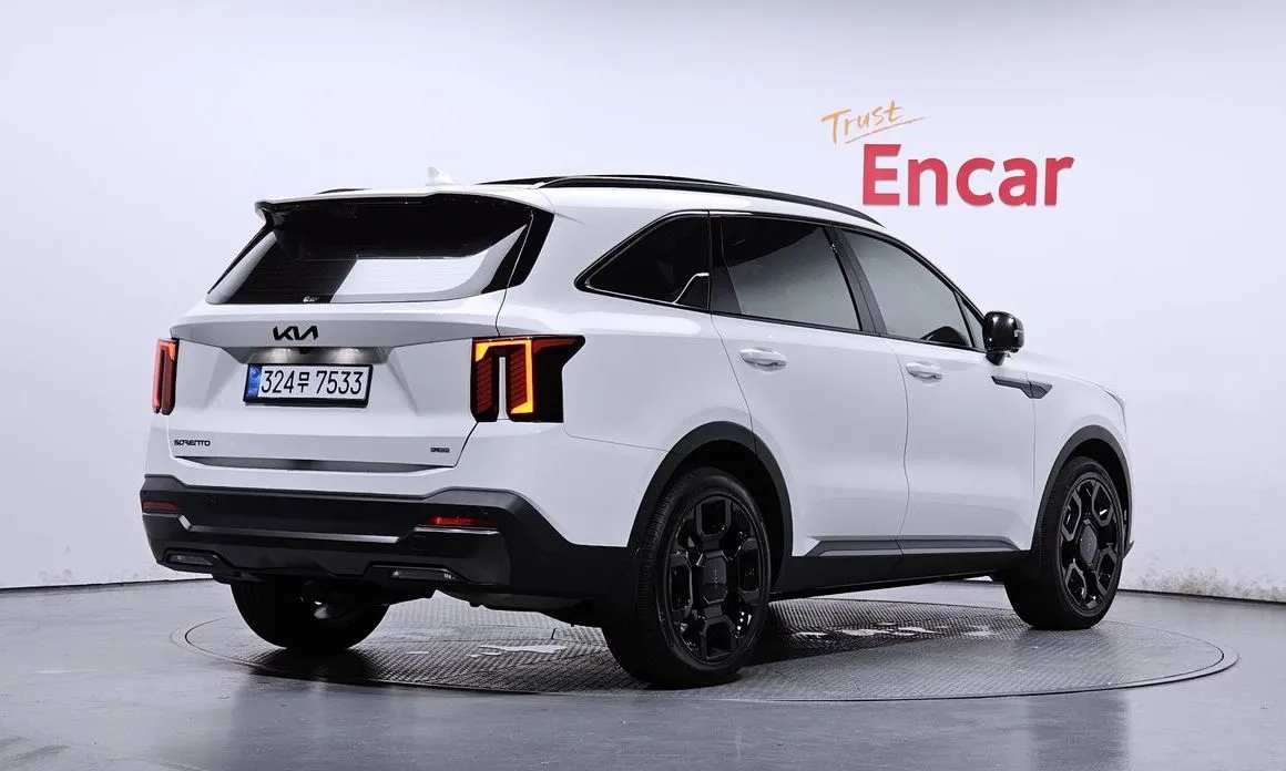 Kia Sorento — фото 3