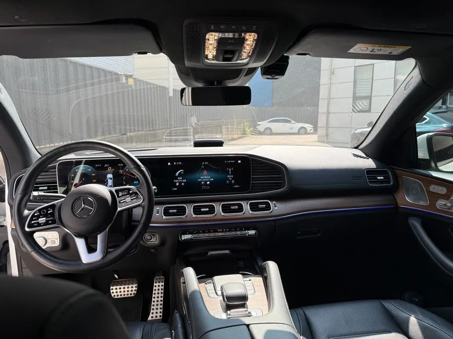 Mercedes-Benz GLE-Class — фото 9
