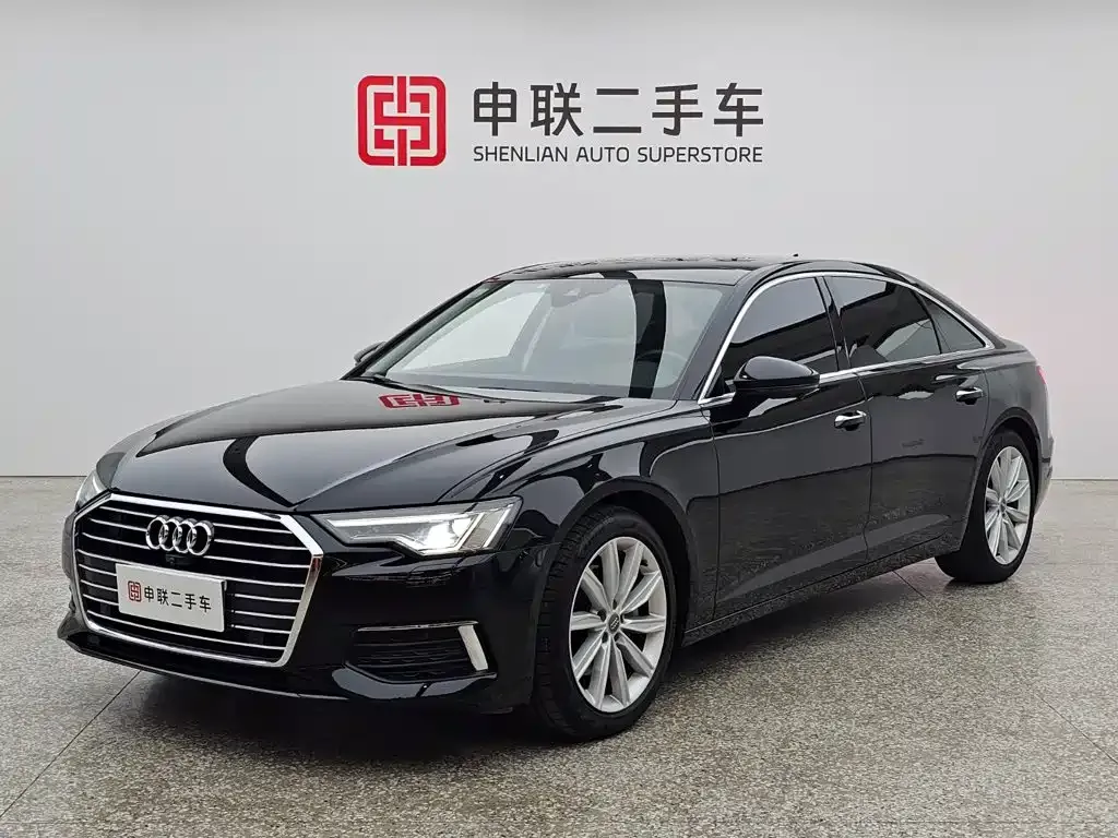 Audi A6L — фото 1