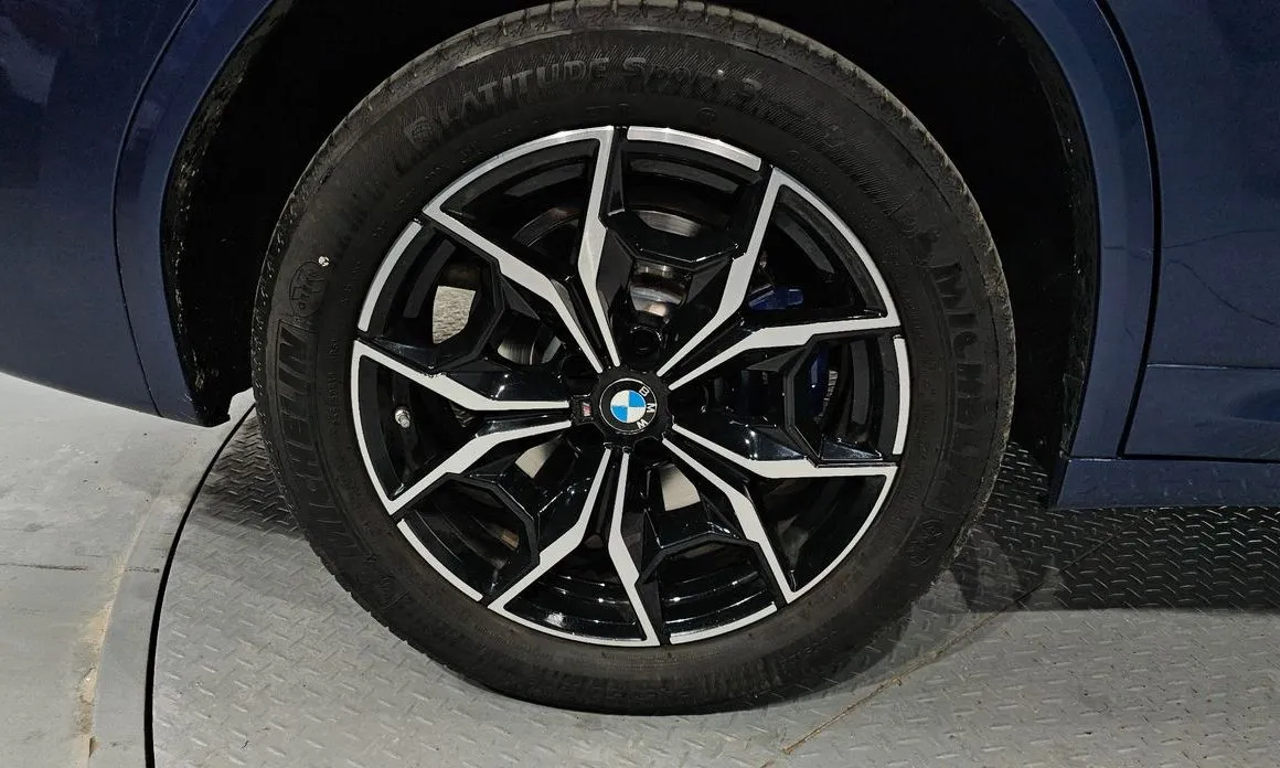 BMW X3 — фото 10