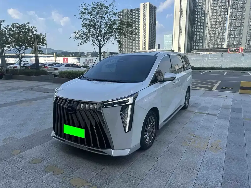 GAC Motor Trumpchi M8 — фото 1