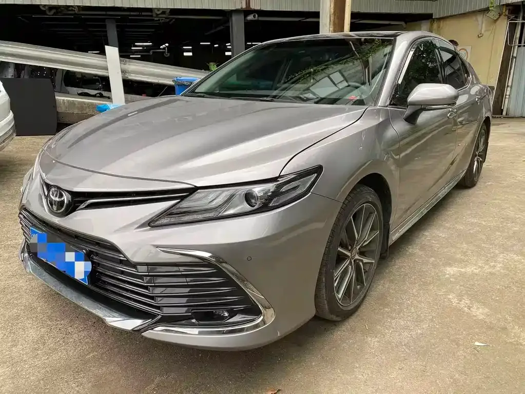 Toyota Camry 2.5G Luxury 1