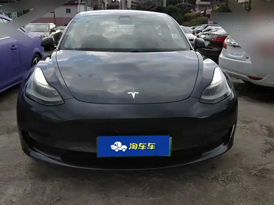 Tesla Model 3 — фото 7