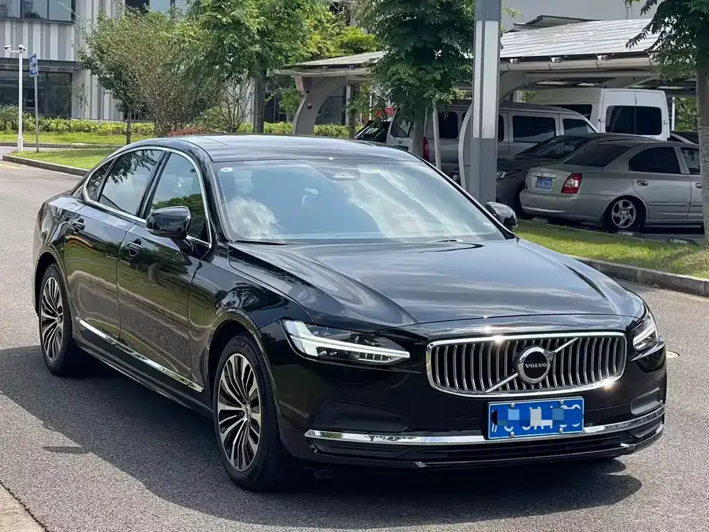 Volvo S90 — фото 10