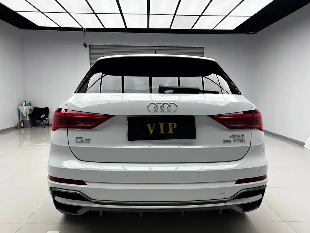 Audi Q3 — фото 6