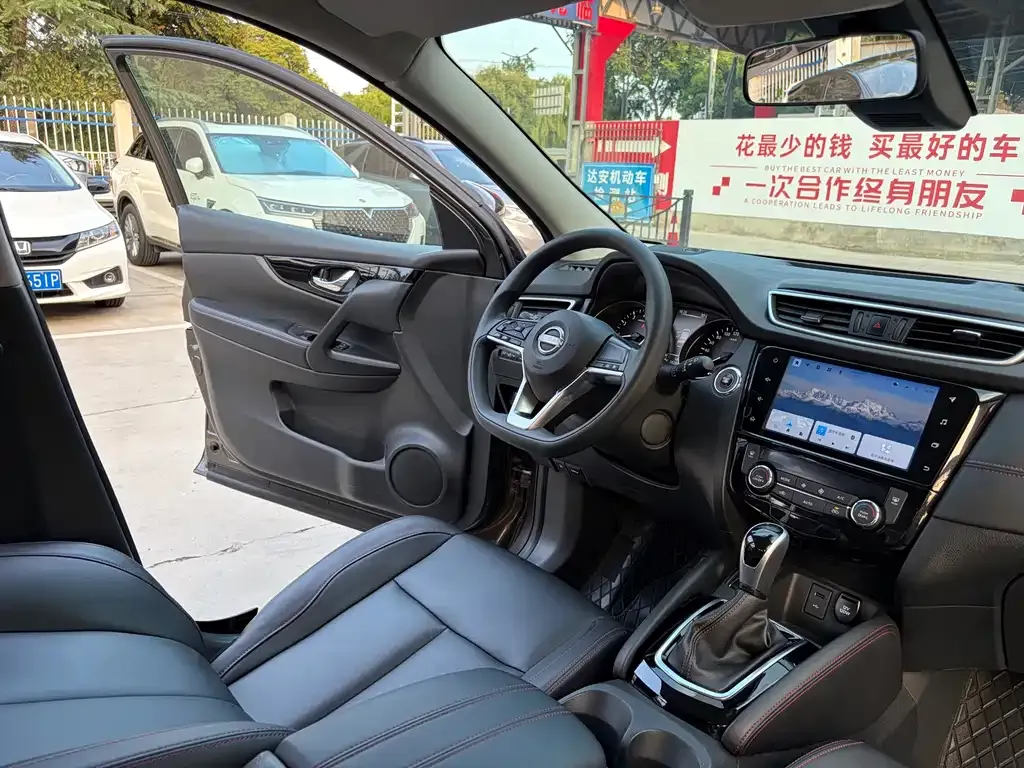 Nissan Qashqai — фото 9