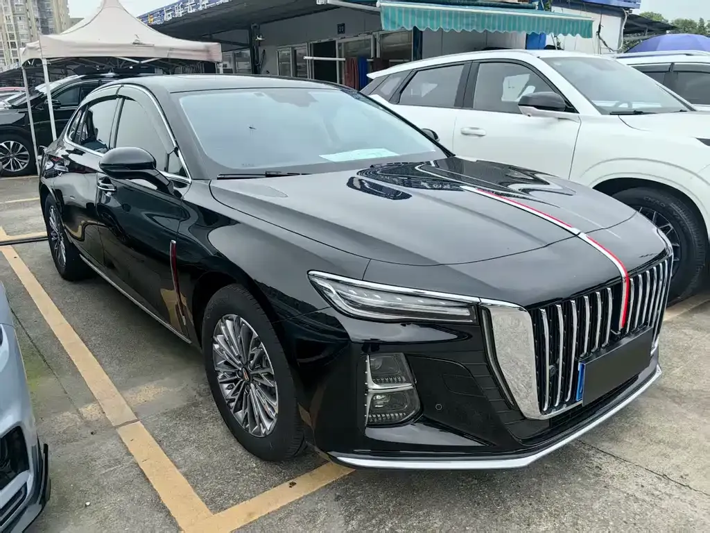 Hongqi H5 — фото 3