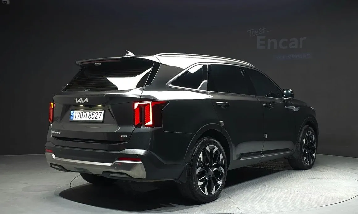 Kia Sorento — фото 4