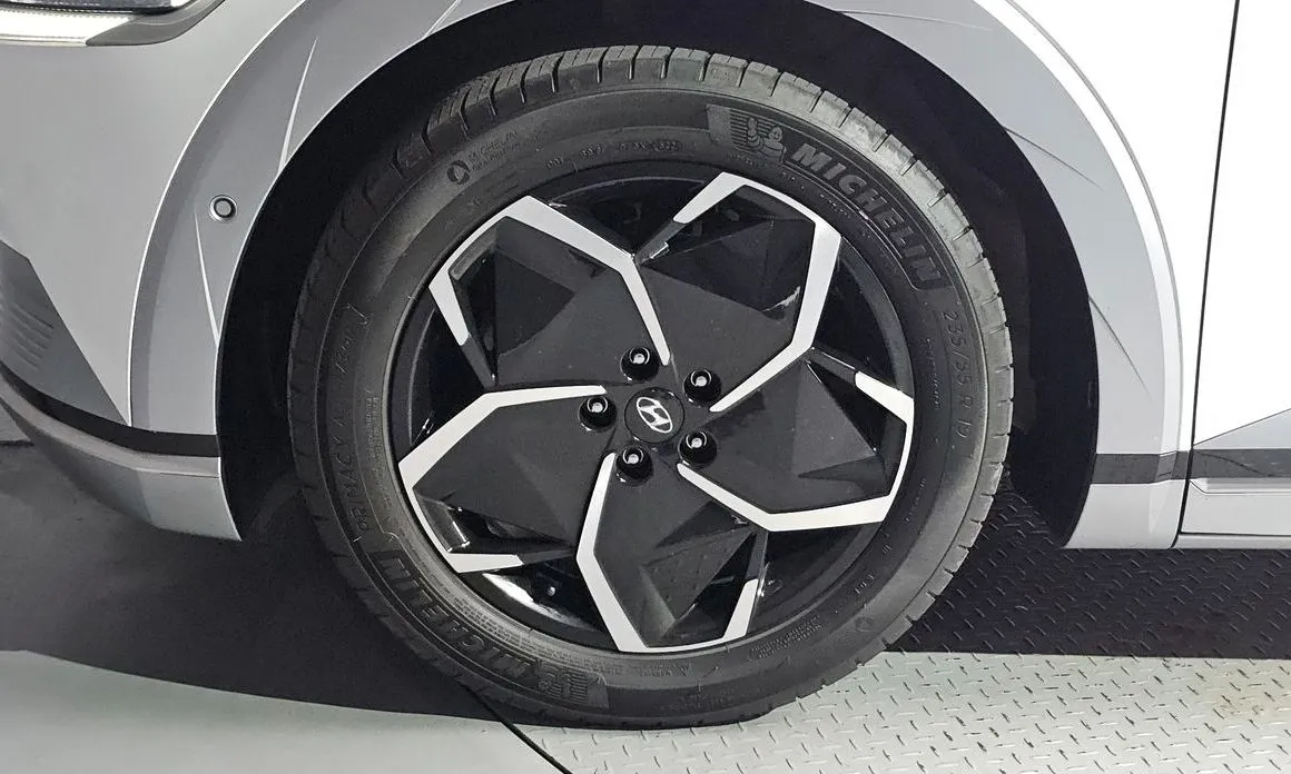 Hyundai Ioniq5 — фото 10