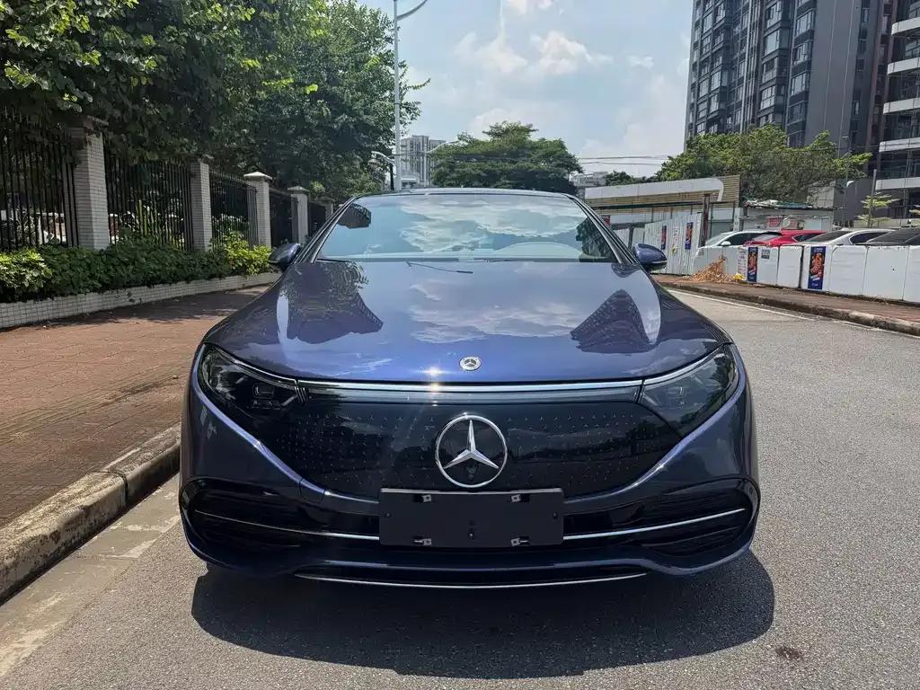 Mercedes-Benz EQS — фото 10