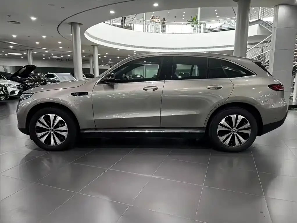 Mercedes-Benz EQC — фото 2