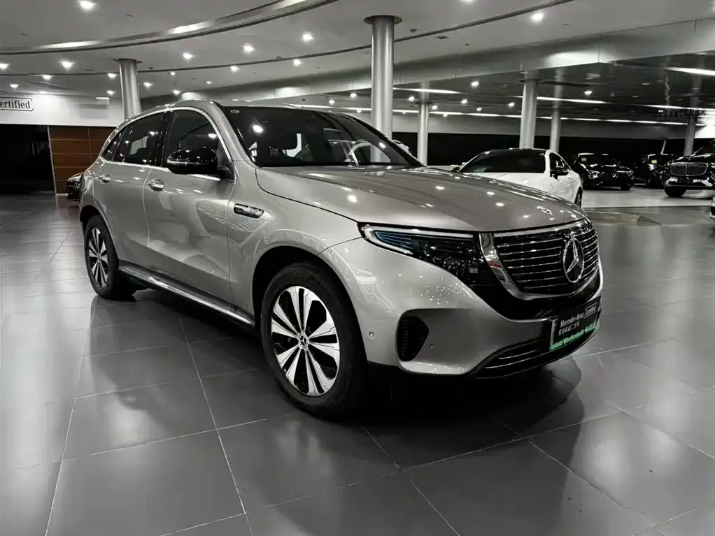 Mercedes-Benz EQC — фото 8