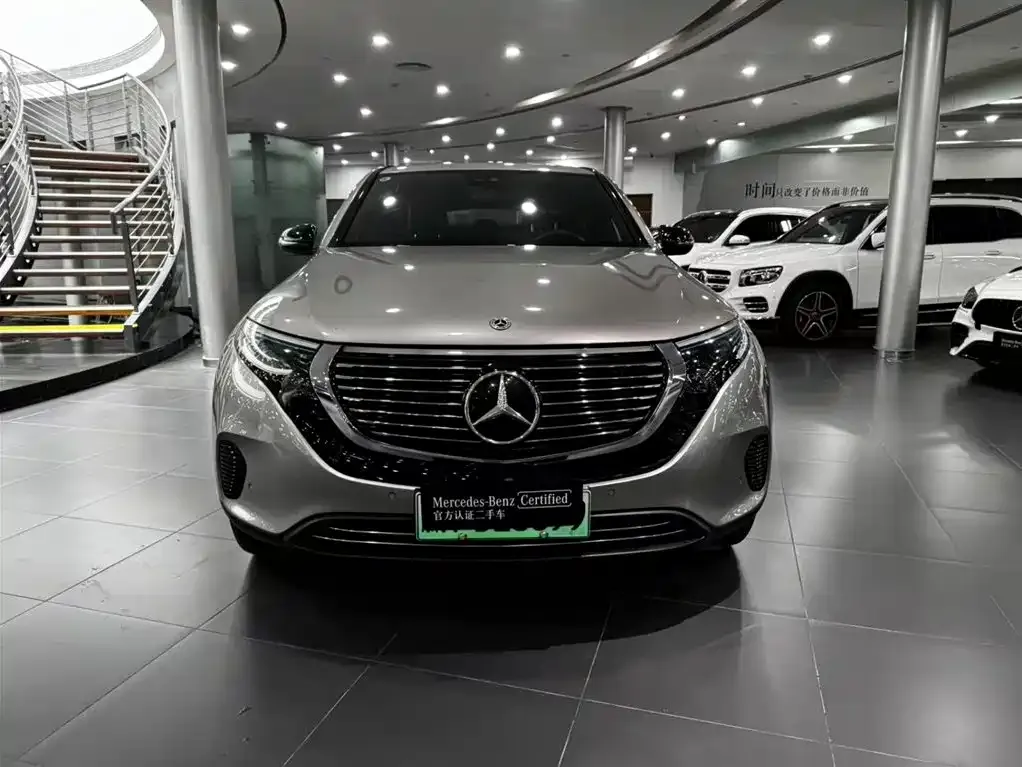Mercedes-Benz EQC — фото 3