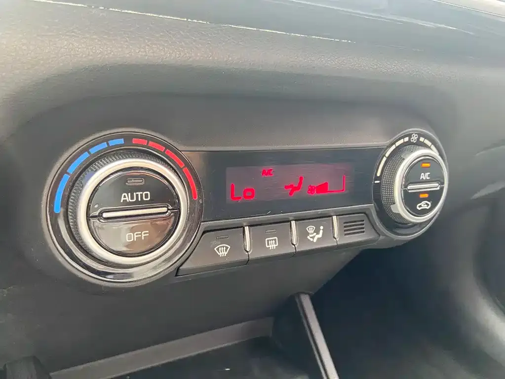 Kia KX1 — фото 3