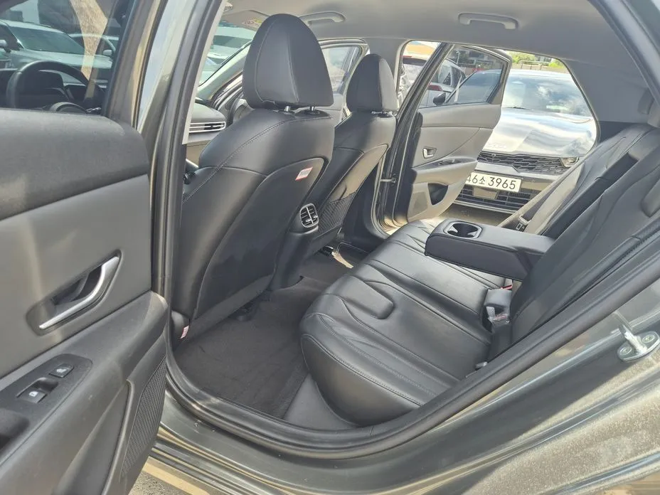 Hyundai AVANTE — фото 2