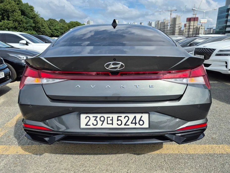 Hyundai AVANTE — фото 3