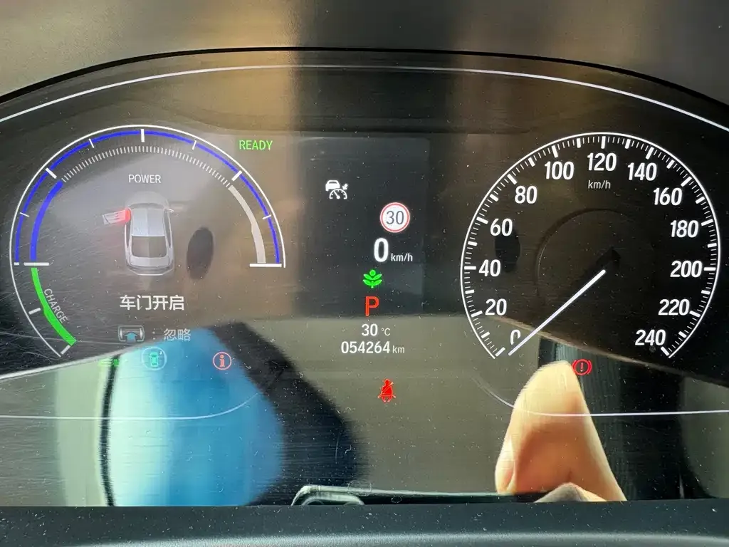 Honda Accord — фото 5
