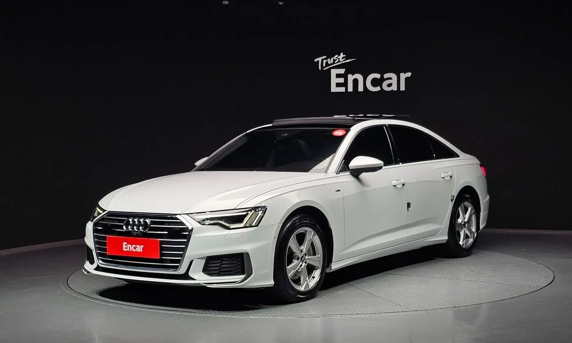 Audi A6 — фото 1