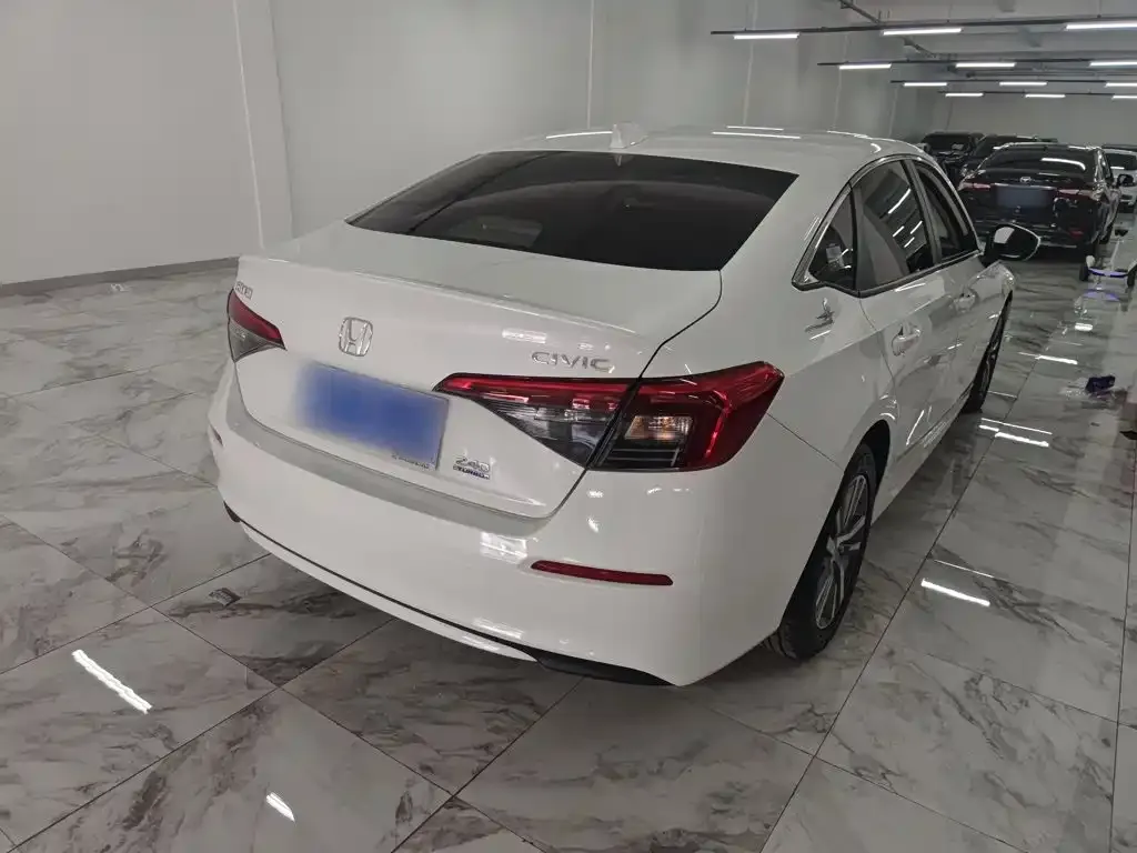 Honda Civic — фото 3