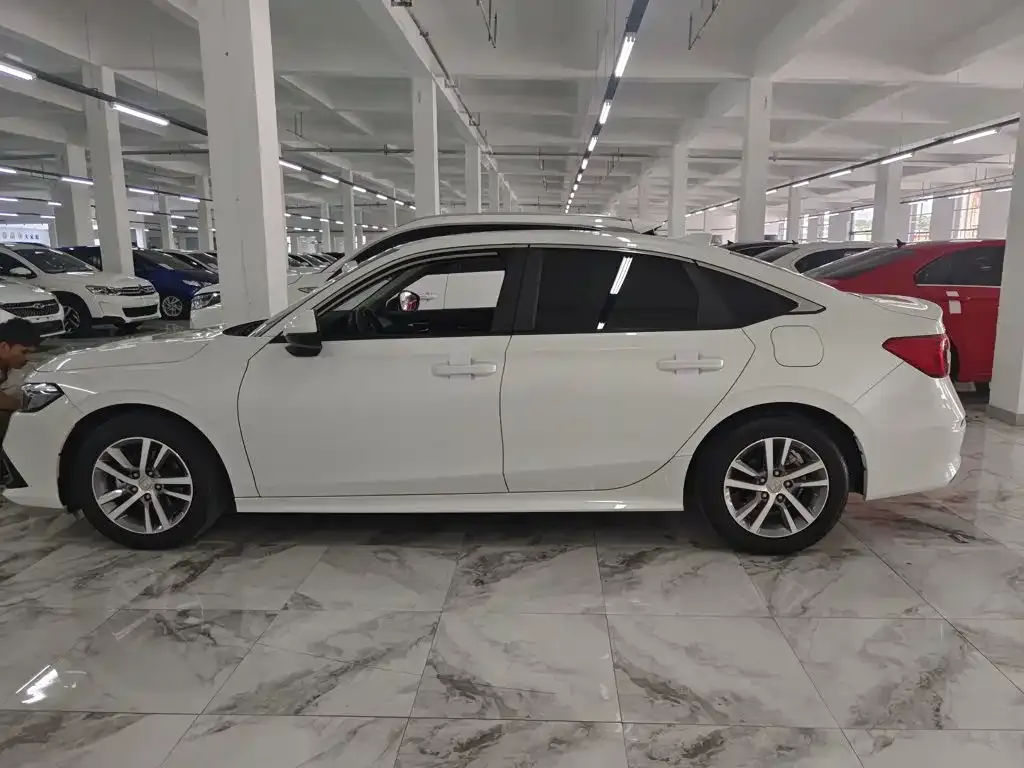 Honda Civic — фото 7