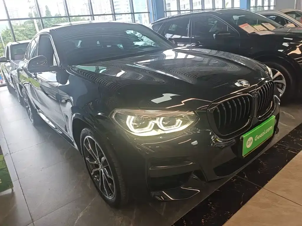 BMW X4 — фото 9