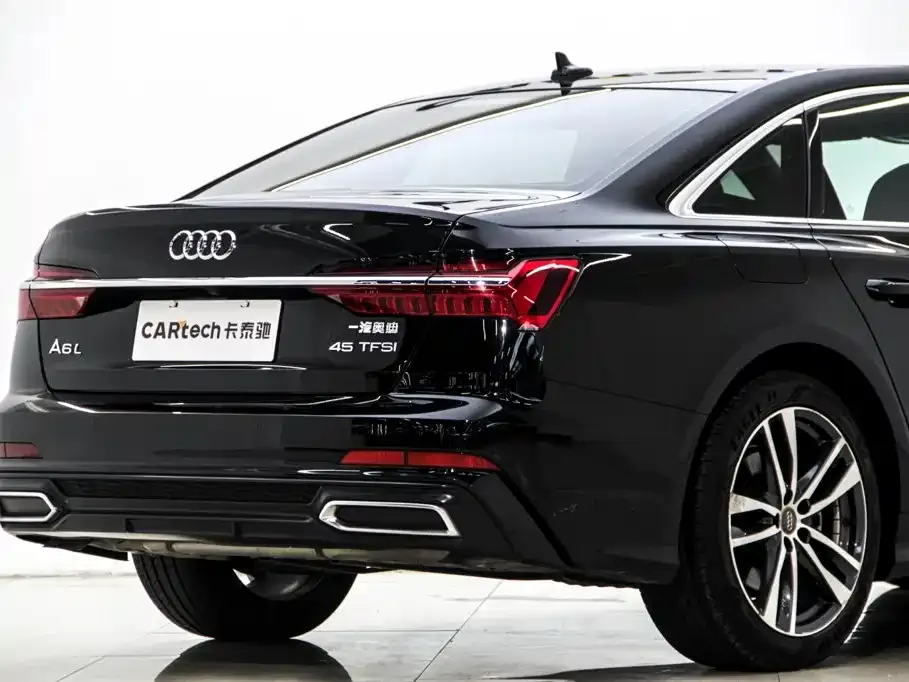 Audi A6L — фото 5