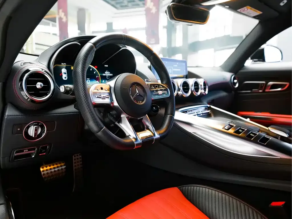 Mercedes-Benz AMG GT — фото 10