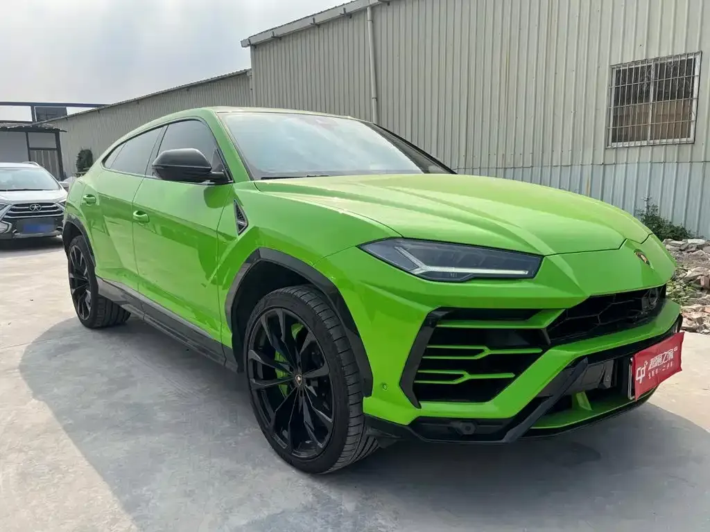 Lamborghini Urus — фото 4