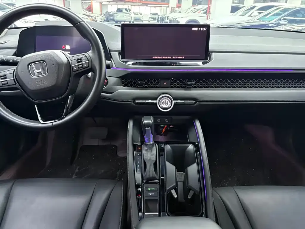 Honda Accord — фото 4