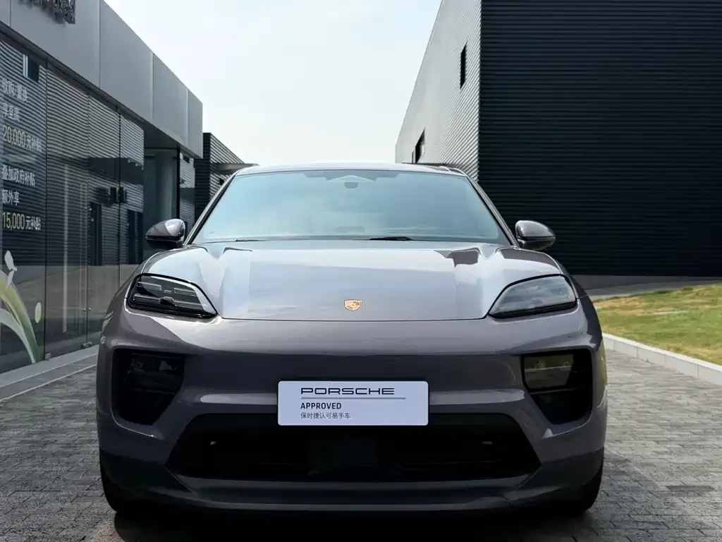 Porsche Macan EV — фото 9