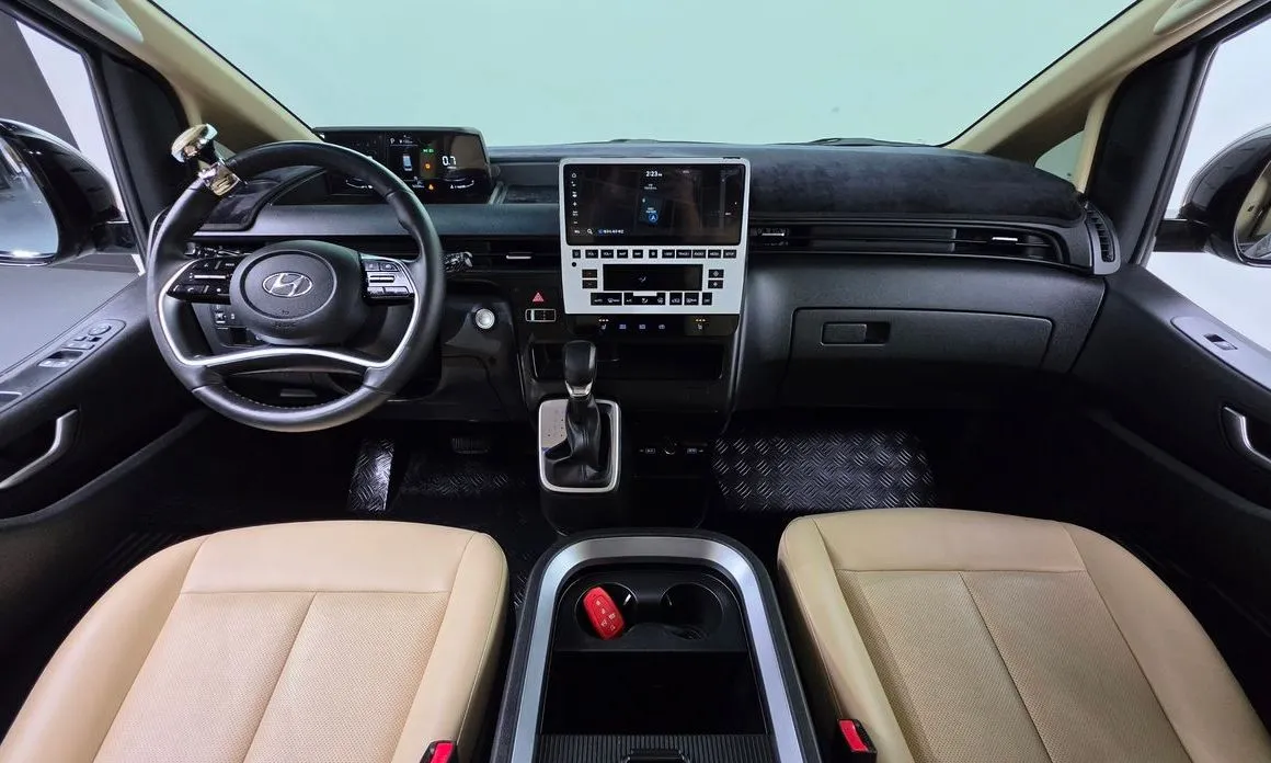 Hyundai Staria — фото 7