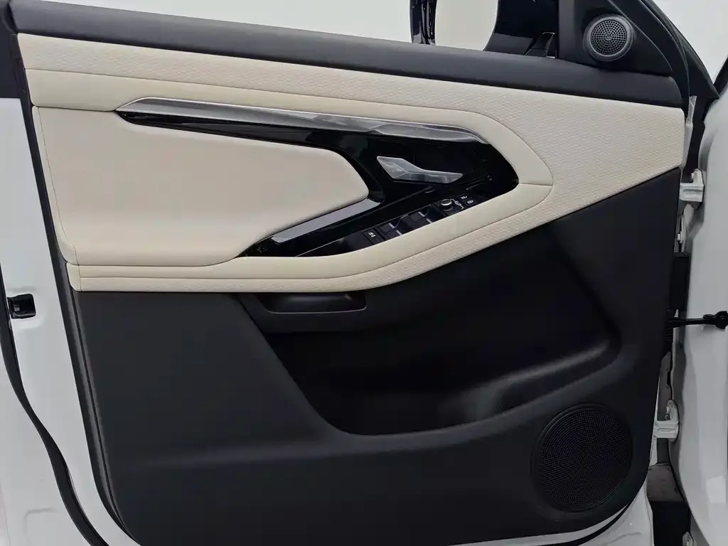 Land Rover Evoque — фото 8