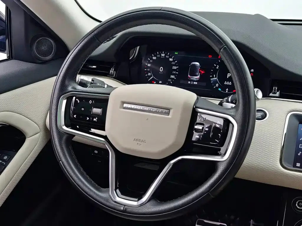 Land Rover Evoque — фото 10