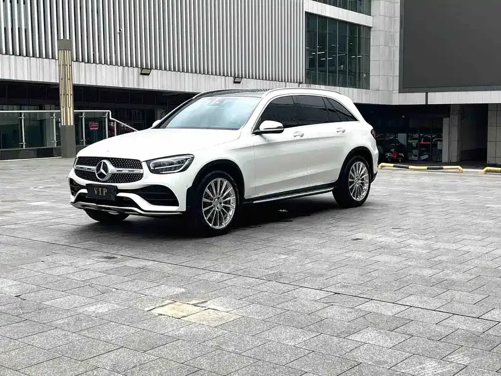 Mercedes-Benz GLC — фото 1