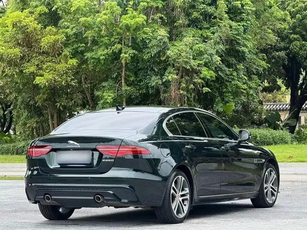 Jaguar XEL — фото 10