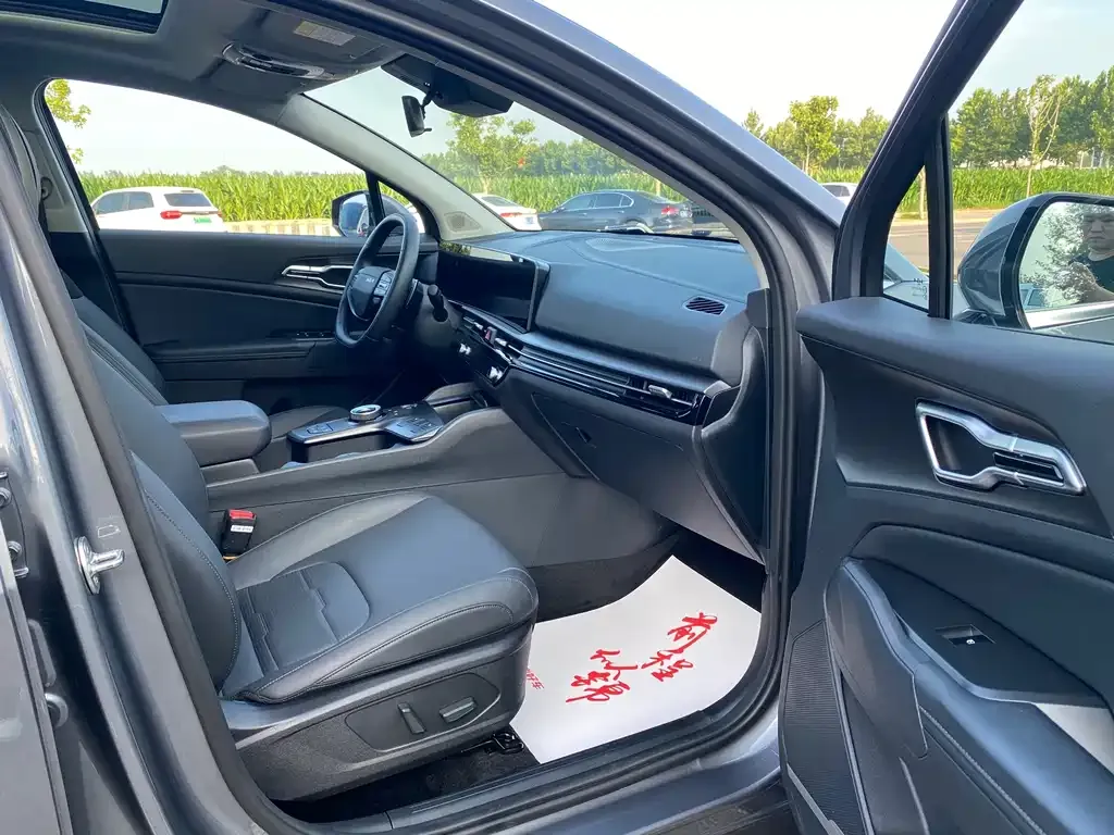 Kia Sportage — фото 9