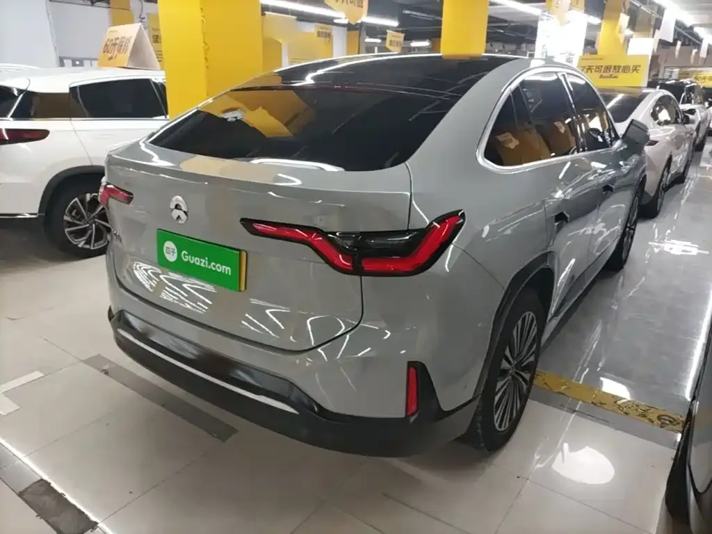NIO EC6 — фото 10