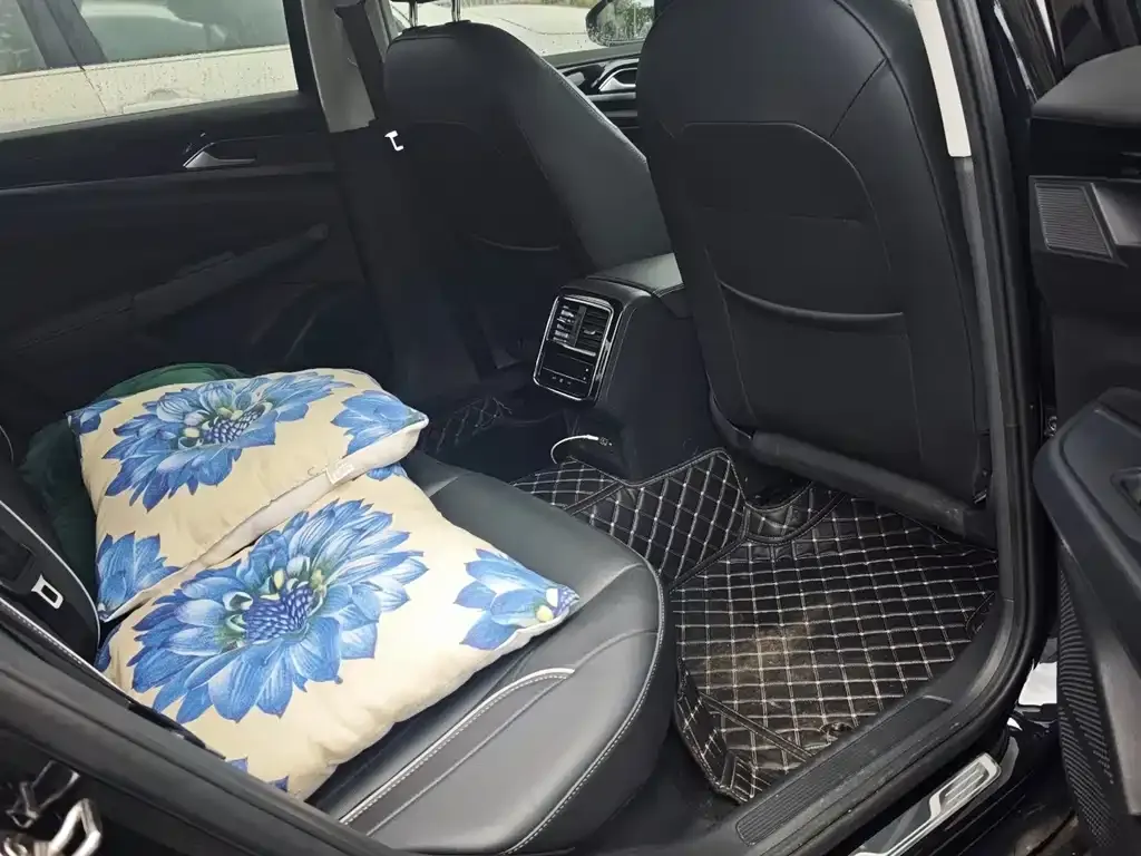 Volkswagen Passat — фото 6